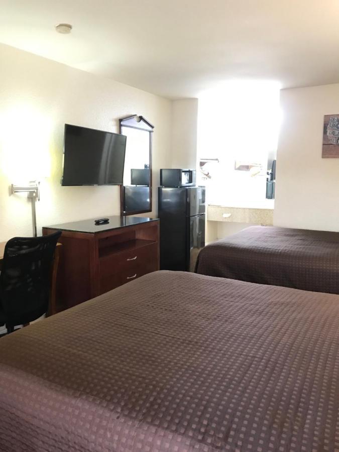 Carry On Inn & Suites LaFayette الغرفة الصورة