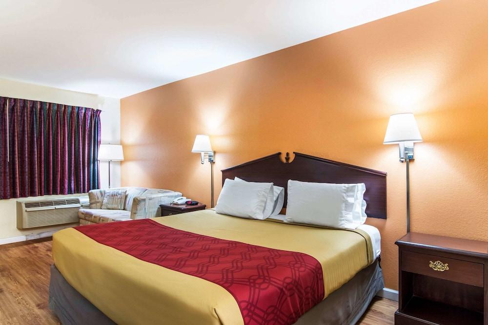 Carry On Inn & Suites LaFayette المظهر الخارجي الصورة